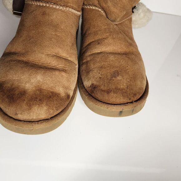UGG Bailey ll Button Chestnut Winter Boots Size 8 - Picture 5 of 10